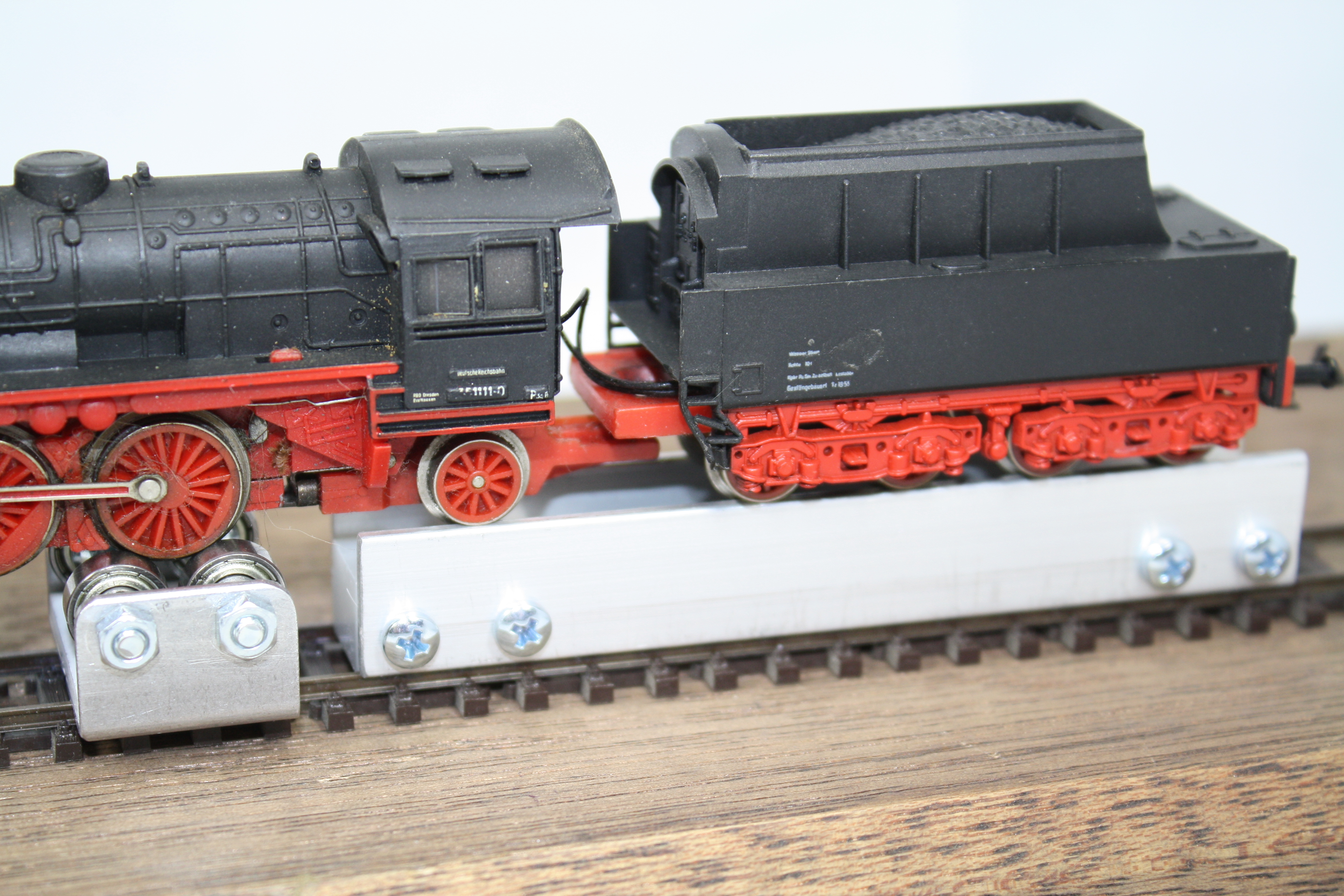 3-er Set Gleisrollenbock incl. Vor/Nachläufer Spur TT/H0m Gleichstrom (DC/DCC)